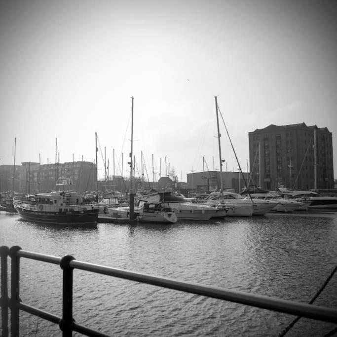 Appartamento Hullidays》Marina Town House Kingston upon Hull Esterno foto